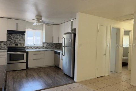 Immobilier commercial à vendre à Clearwater, Floride: 6 chambres, 191.75 m2 № 2095311 - photo 29