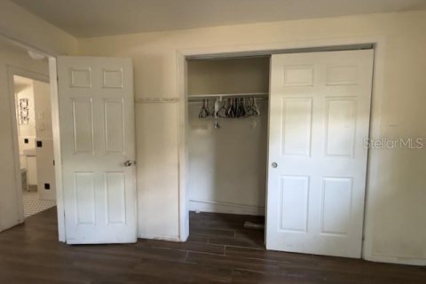 Immobilier commercial à vendre à Clearwater, Floride: 6 chambres, 191.75 m2 № 2095311 - photo 24