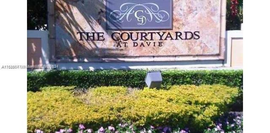 Condo in Davie, Florida, 2 bedrooms  № 2017293