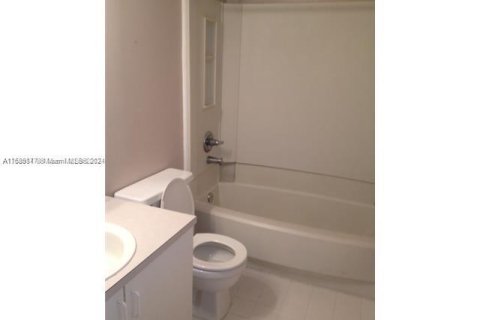 Condo in Davie, Florida, 2 bedrooms  № 2017293 - photo 8