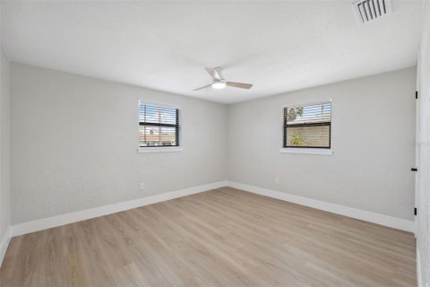 House in Hudson, Florida 3 bedrooms, 135.17 sq.m. № 1648958 - photo 22