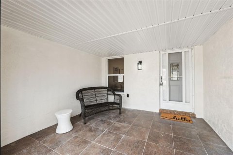 House in Hudson, Florida 3 bedrooms, 135.17 sq.m. № 1648958 - photo 16