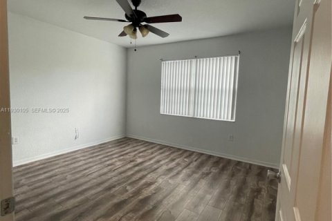 Купить кондоминиум в Норт-Лодердейл, Флорида 1 спальня, 81.57м2, № 1988640 - фото 21