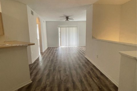 Купить кондоминиум в Норт-Лодердейл, Флорида 1 спальня, 81.57м2, № 1988640 - фото 17