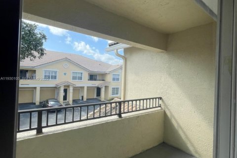 Купить кондоминиум в Норт-Лодердейл, Флорида 1 спальня, 81.57м2, № 1988640 - фото 19