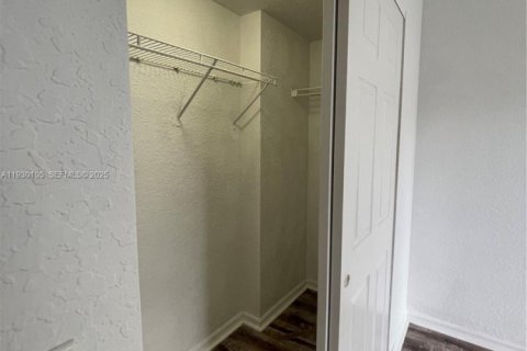 Купить кондоминиум в Норт-Лодердейл, Флорида 1 спальня, 81.57м2, № 1988640 - фото 22