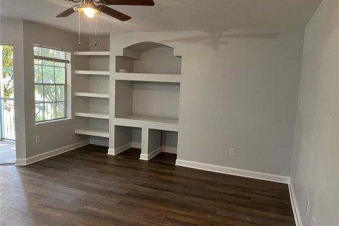 Condominio en alquiler en Orlando, Florida, 2 dormitorios, 94.85 m2 № 2095208 - foto 3