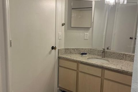 Condominio en alquiler en Orlando, Florida, 2 dormitorios, 94.85 m2 № 2095208 - foto 15