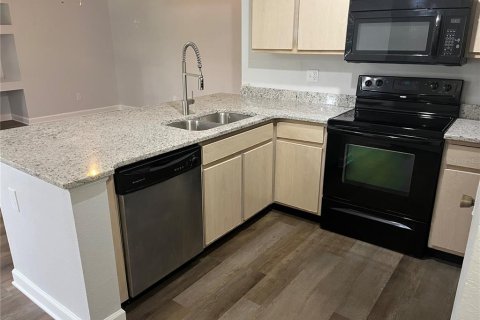Condominio en alquiler en Orlando, Florida, 2 dormitorios, 94.85 m2 № 2095208 - foto 8