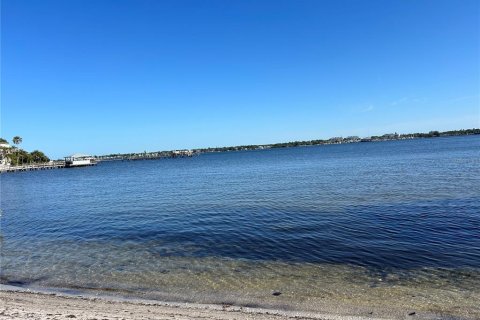 Condominio en alquiler en Bradenton, Florida, 2 dormitorios, 100.33 m2 № 1901637 - foto 14