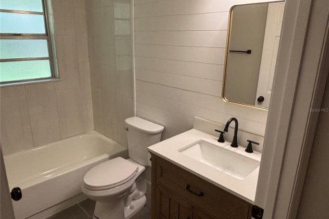 Apartamento en alquiler en Zephyrhills, Florida, 1 dormitorio, 51.1 m2 № 1909337 - foto 10