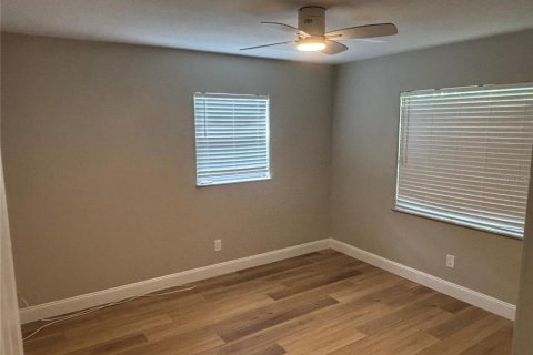 Apartamento en alquiler en Zephyrhills, Florida, 1 dormitorio, 51.1 m2 № 1909337 - foto 8