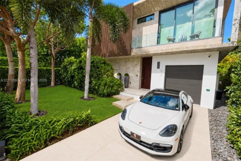 Villa ou maison à vendre à Miami Beach, Floride: 4 chambres, 307.97 m2 № 2434101 - photo 6