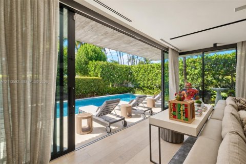 Villa ou maison à vendre à Miami Beach, Floride: 4 chambres, 307.97 m2 № 2434101 - photo 21