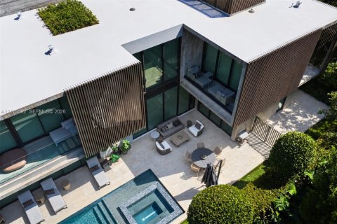 Villa ou maison à vendre à Miami Beach, Floride: 4 chambres, 307.97 m2 № 2434101 - photo 4