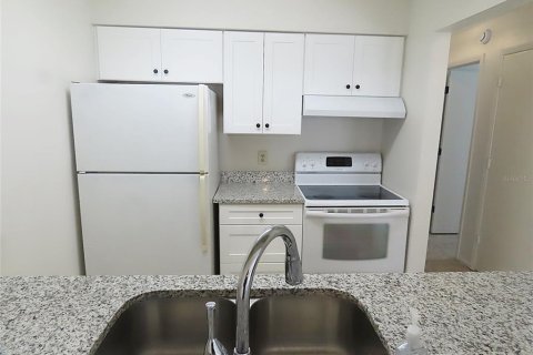 Copropriété à louer à Sanford, Floride: 2 chambres, 84.73 m2 № 2232064 - photo 6