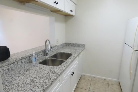 Copropriété à louer à Sanford, Floride: 2 chambres, 84.73 m2 № 2232064 - photo 8