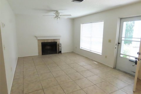 Copropriété à louer à Sanford, Floride: 2 chambres, 84.73 m2 № 2232064 - photo 3