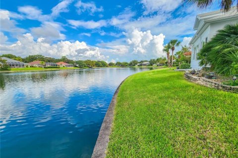 Casa en venta en Palm Coast, Florida, 3 dormitorios, 237.92 m2 № 2386047 - foto 6