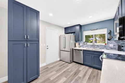 Villa ou maison à vendre à Orlando, Floride: 3 chambres, 144.37 m2 № 2391102 - photo 6