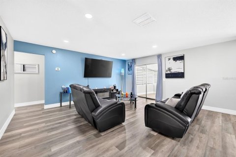 Villa ou maison à vendre à Orlando, Floride: 3 chambres, 144.37 m2 № 2391102 - photo 11