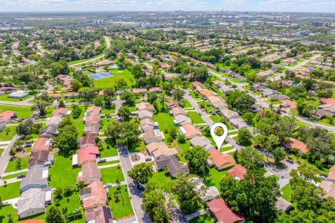 Villa ou maison à vendre à Orlando, Floride: 3 chambres, 144.37 m2 № 2391102 - photo 28