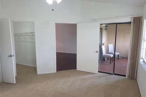 Copropriété à louer à Orlando, Floride: 3 chambres, 112.6 m2 № 2400073 - photo 2