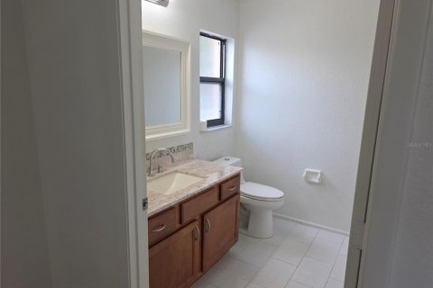 Copropriété à louer à Orlando, Floride: 3 chambres, 112.6 m2 № 2400073 - photo 4