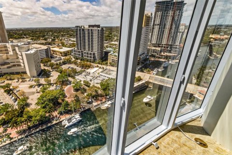 Condo in Fort Lauderdale, Florida, 2 bedrooms  № 1863862 - photo 25