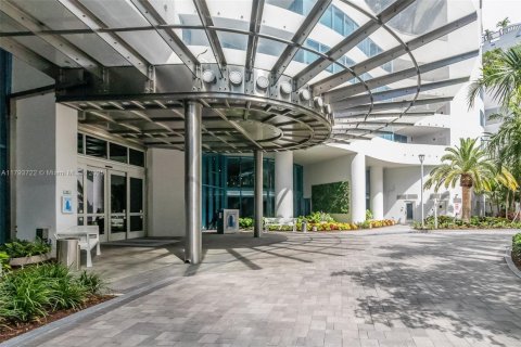 Condo in Fort Lauderdale, Florida, 2 bedrooms  № 1863862 - photo 5