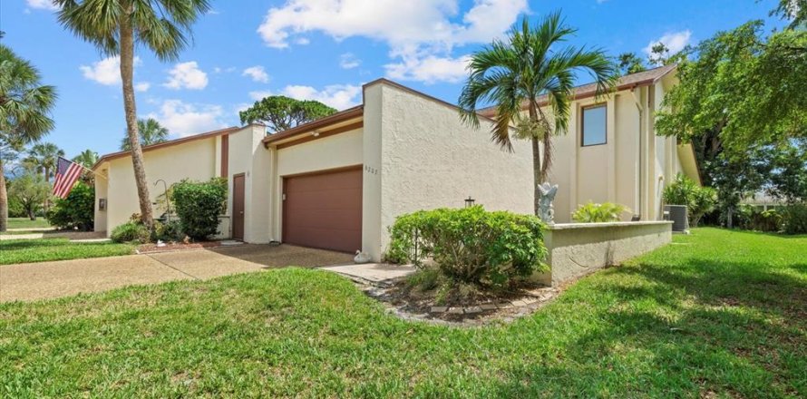 Condo in Bradenton, Florida, 3 bedrooms  № 1736510
