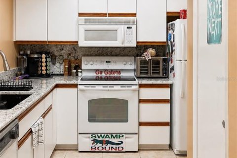 Condo in Ocala, Florida, 2 bedrooms  № 2166606 - photo 5