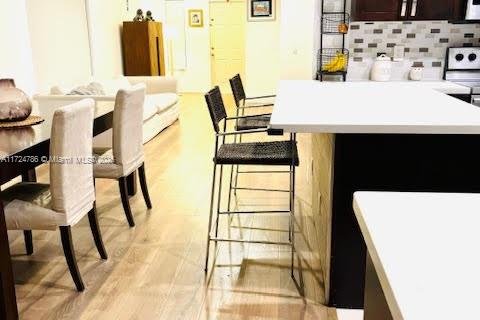 House in Weston, Florida 3 bedrooms, 143.26 sq.m. № 1475266 - photo 20