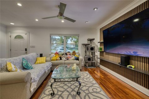House in Winter Park, Florida 3 bedrooms, 117.34 sq.m. № 1832754 - photo 6