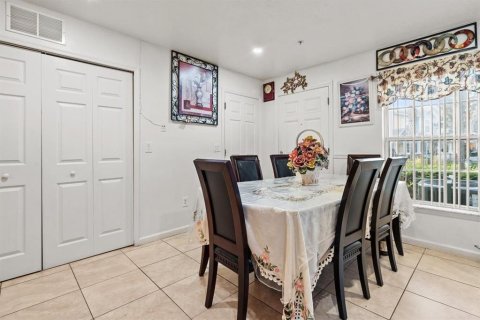 Copropriété à louer à Orlando, Floride: 3 chambres, 109.44 m2 № 1744851 - photo 11