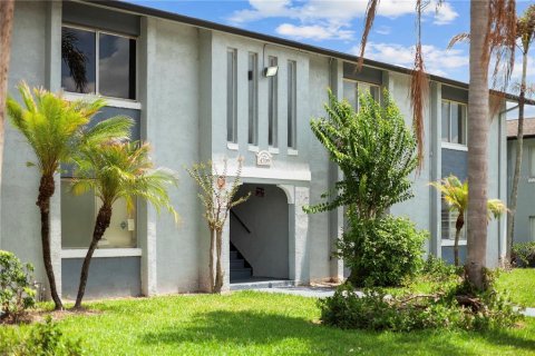 Condo in Orlando, Florida, 3 bedrooms  № 2204227