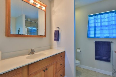 House in New Smyrna Beach, Florida 2 bedrooms, 146.32 sq.m. № 1576449 - photo 29
