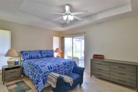 House in New Smyrna Beach, Florida 2 bedrooms, 146.32 sq.m. № 1576449 - photo 26