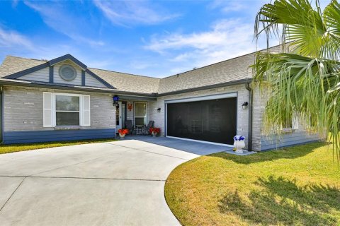 House in New Smyrna Beach, Florida 2 bedrooms, 146.32 sq.m. № 1576449 - photo 3