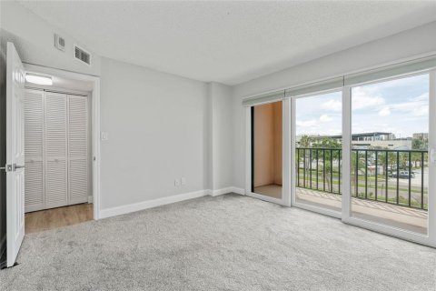 Condo in Clearwater, Florida, 2 bedrooms № 2123641 - photo 21