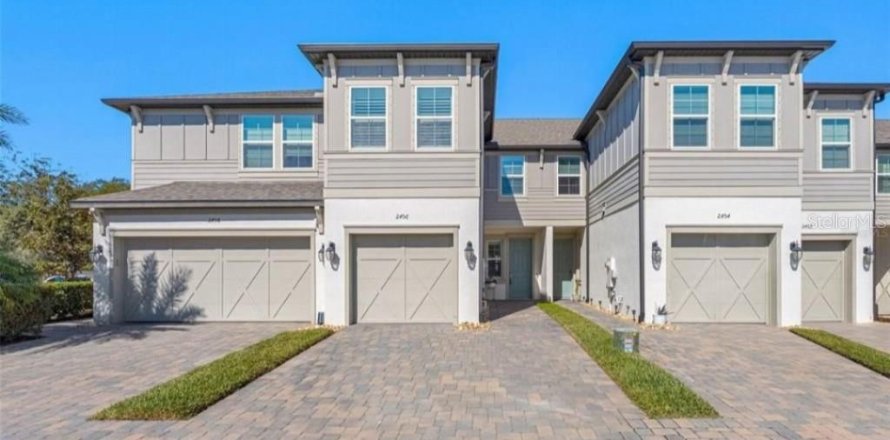 Townhouse in Clearwater, Florida 2 bedrooms, 145.95 sq.m. № 2413563