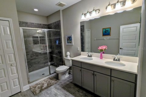 Townhouse in Clearwater, Florida 2 bedrooms, 145.95 sq.m. № 2413563 - photo 17