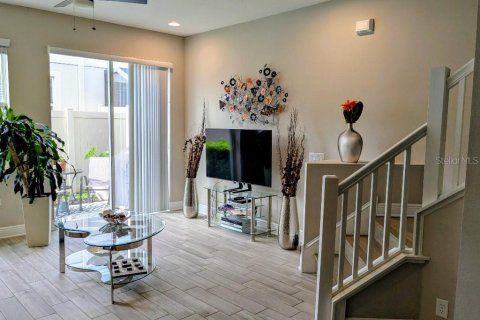 Townhouse in Clearwater, Florida 2 bedrooms, 145.95 sq.m. № 2413563 - photo 6