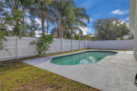 House in Orlando, Florida 3 bedrooms, 153.38 sq.m. № 1825185 - photo 25