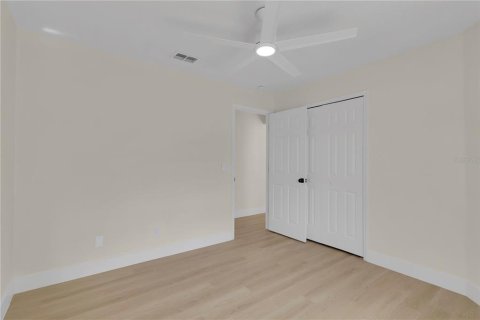 House in Orlando, Florida 3 bedrooms, 153.38 sq.m. № 1825185 - photo 18