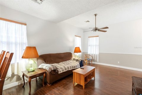 Villa ou maison à vendre à Pinellas Park, Floride: 4 chambres, 226.59 m2 № 2267010 - photo 20