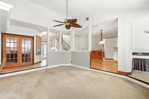 Villa ou maison à vendre à Pinellas Park, Floride: 4 chambres, 226.59 m2 № 2267010 - photo 8