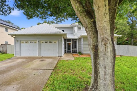 Villa ou maison à vendre à Pinellas Park, Floride: 4 chambres, 226.59 m2 № 2267010 - photo 3