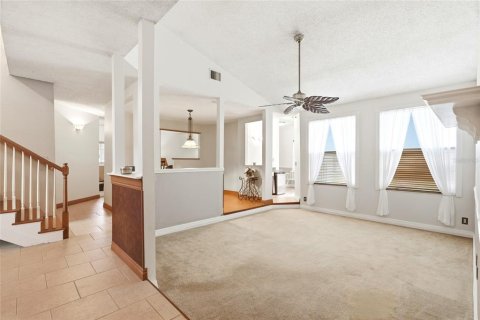 Villa ou maison à vendre à Pinellas Park, Floride: 4 chambres, 226.59 m2 № 2267010 - photo 10