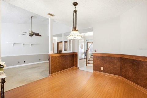 Villa ou maison à vendre à Pinellas Park, Floride: 4 chambres, 226.59 m2 № 2267010 - photo 13